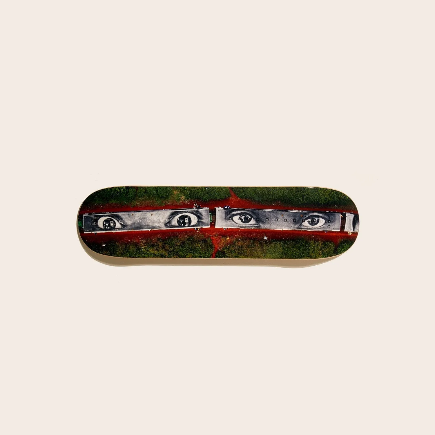JR - 28 Millimetres