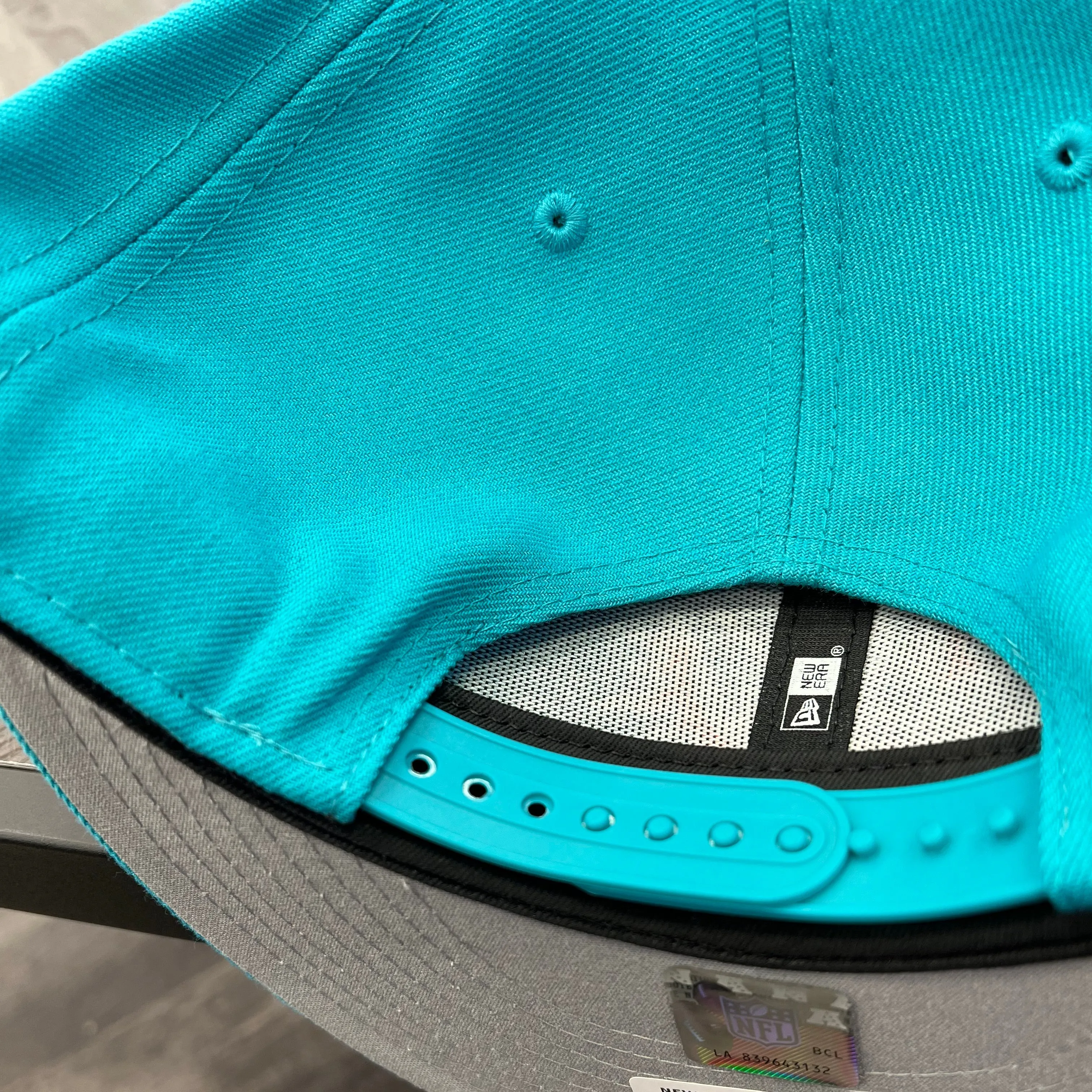 NEW ERA 950 NFL BASIC SNAP MIAMI DOLPHINS OTC--OSFM